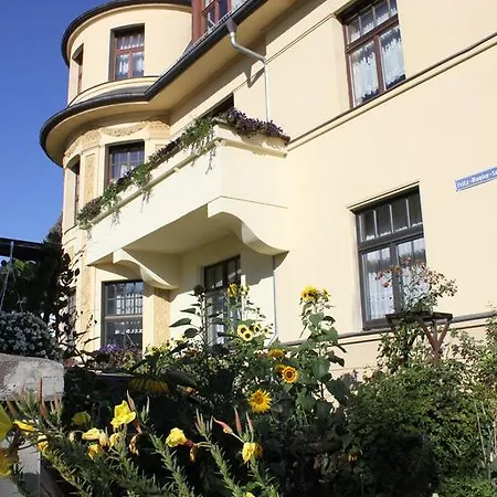 Vogtlaender Guest house Plauen